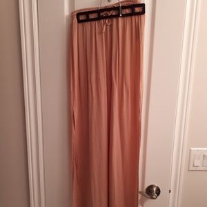 🌼2/20 FOREVER 21 Maxi Skirt w/ Side Slits